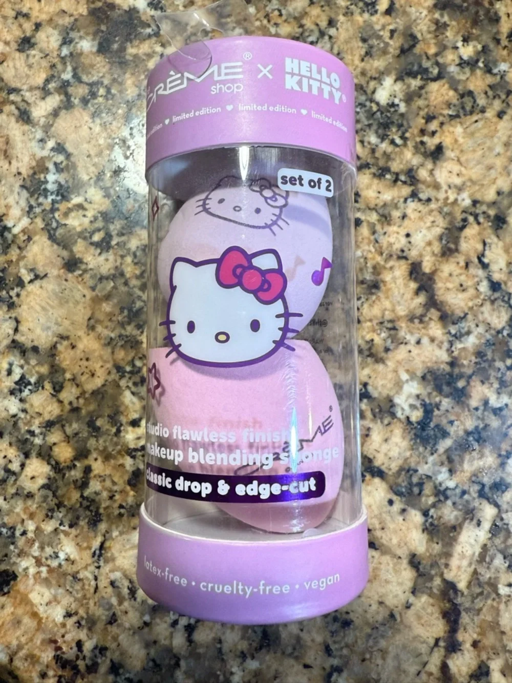 NIB The Crème Shop x Hello Kitty Makeup Blending Sponge Set